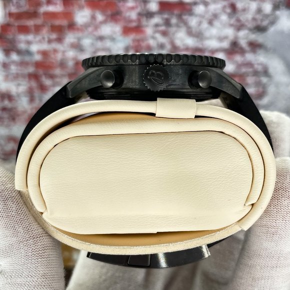 Breitling Navitimer Chronograph B01 Limited Edition Black Steel - 46mm – MB0128 - Picture 8 of 16